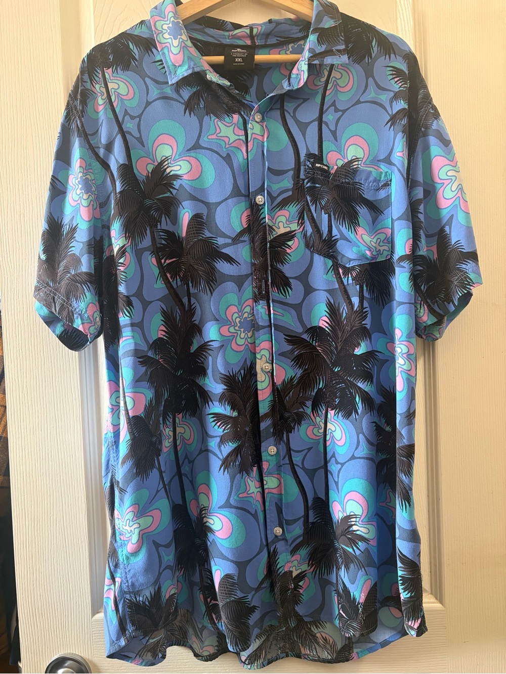 Rip Curl Blue Palm Print Short-Sleeve Button-Down Shirt